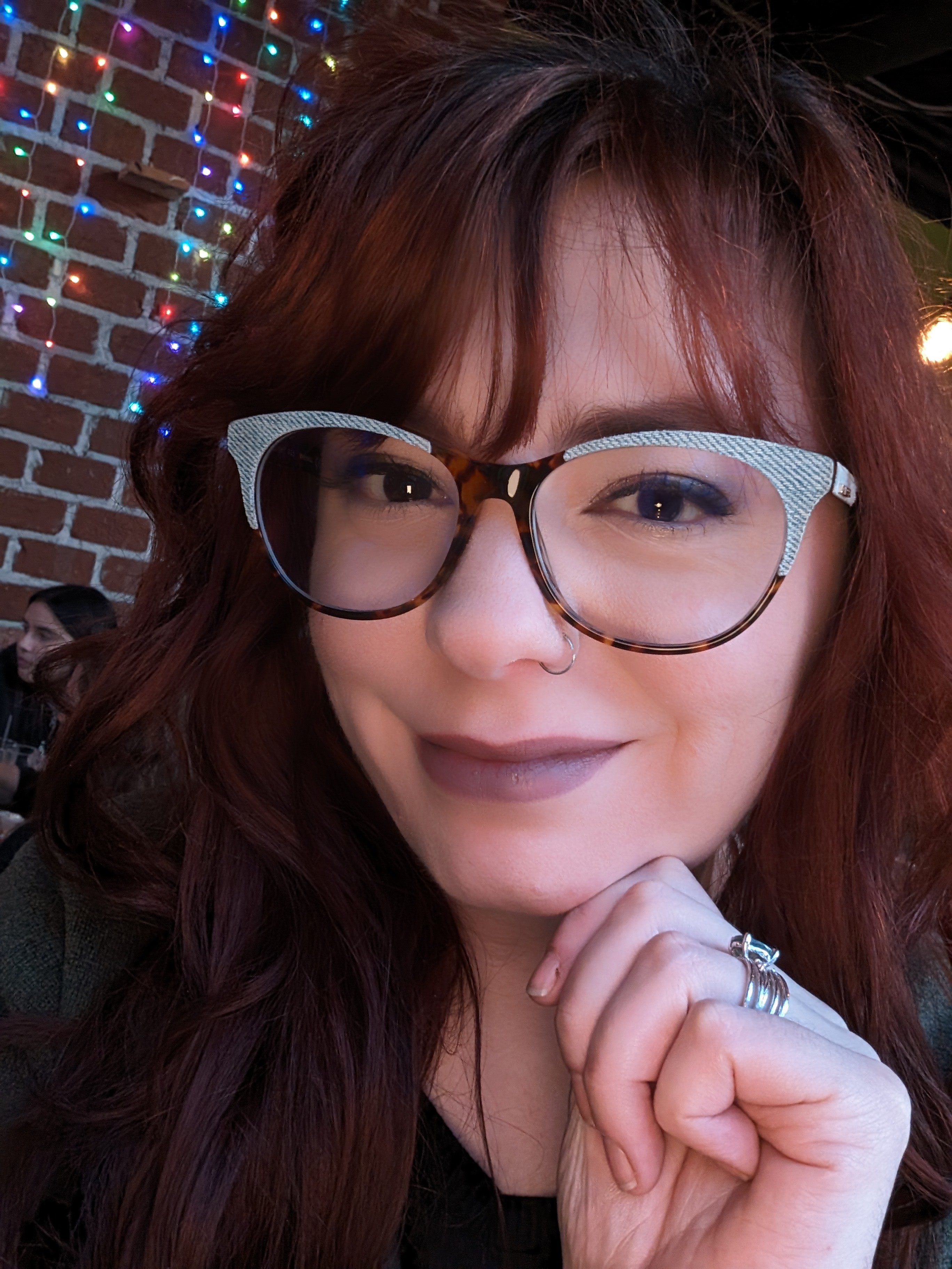 Shelby Dennis, your freelance beauty copywriter, circa 2010. Smiling in the sunshine and wearing a Led Zeppelin t-shirt. Shelby Dennis, your freelance beauty copywriter, circa 2010. Smiling in the sunshine and wearing a Led Zeppelin t-shirt.